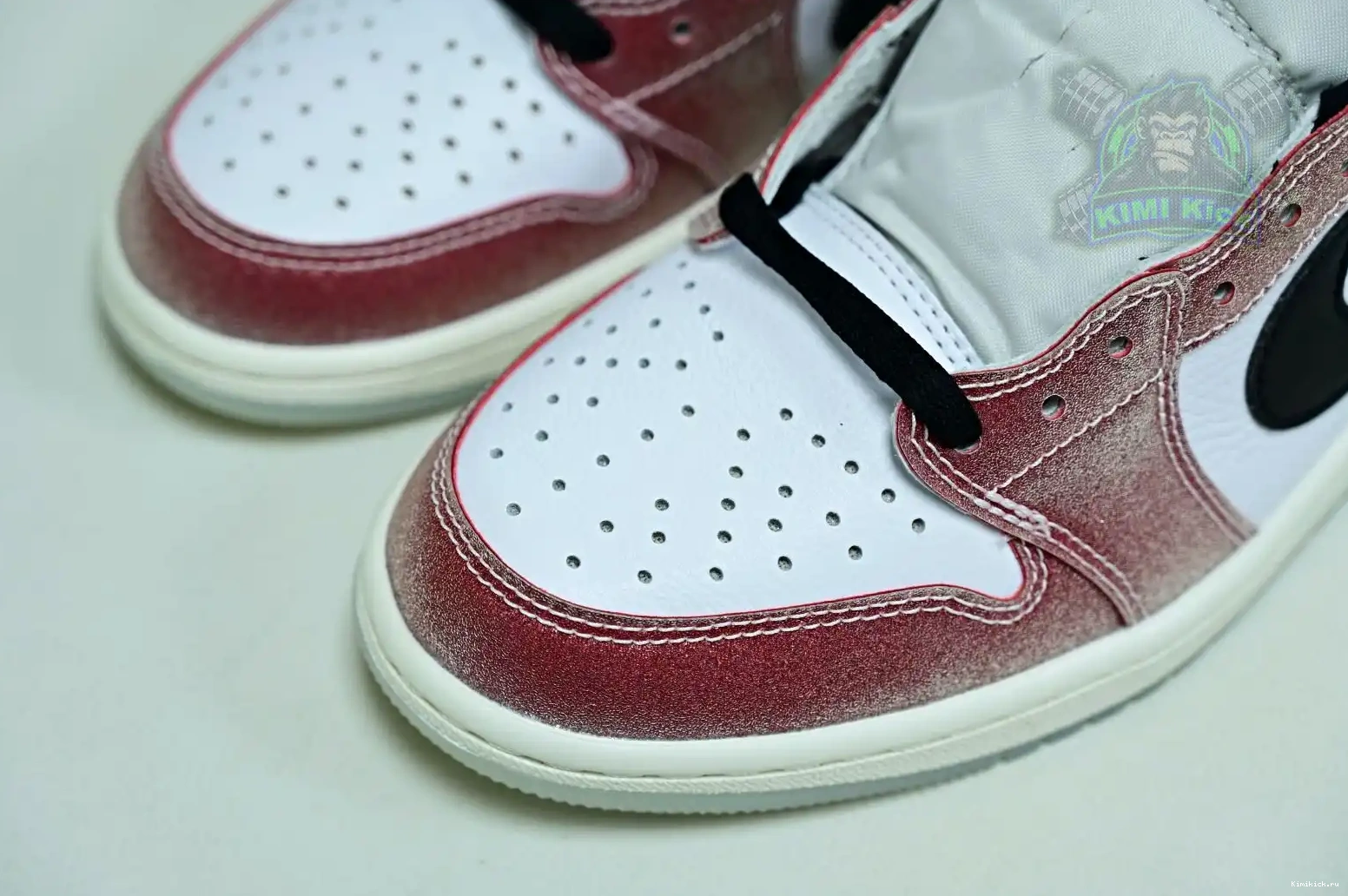 Trophy Kimikick Air x Jordan Room Low Jordan1 OG 0606